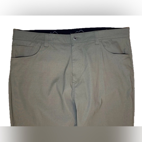 Eddie Bauer Nylon Pants Mens 40 X 30 Green Khaki Stretch Hiking Travel Outdoor - Picture 4 of 9
